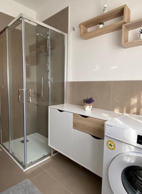 Residence Outlet Vivaldi Noventa di Piave Bagian luar foto